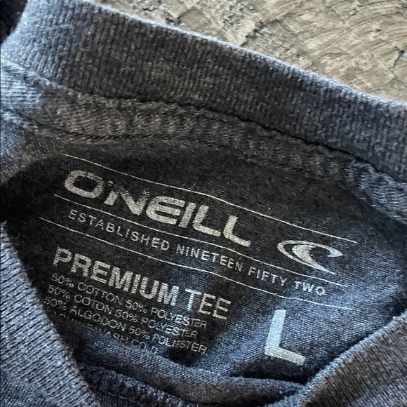 4 Men’s O'Neill Dark Blue, Black, Red Surf Tees - Picture 10 of 10